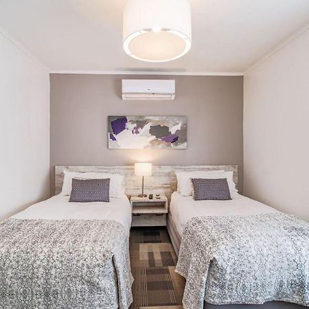 202 Hotel Boutique Angol Екстериор снимка